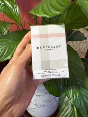 Burberry White Box with Beige & Pink Plaid Accents